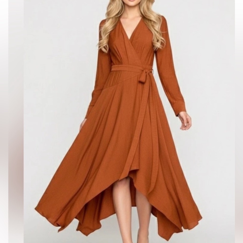BCBGMAXAZRIA
Asymmetrical-Hem Wrap Dress
